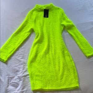 Like green soft fabric bodycon dress